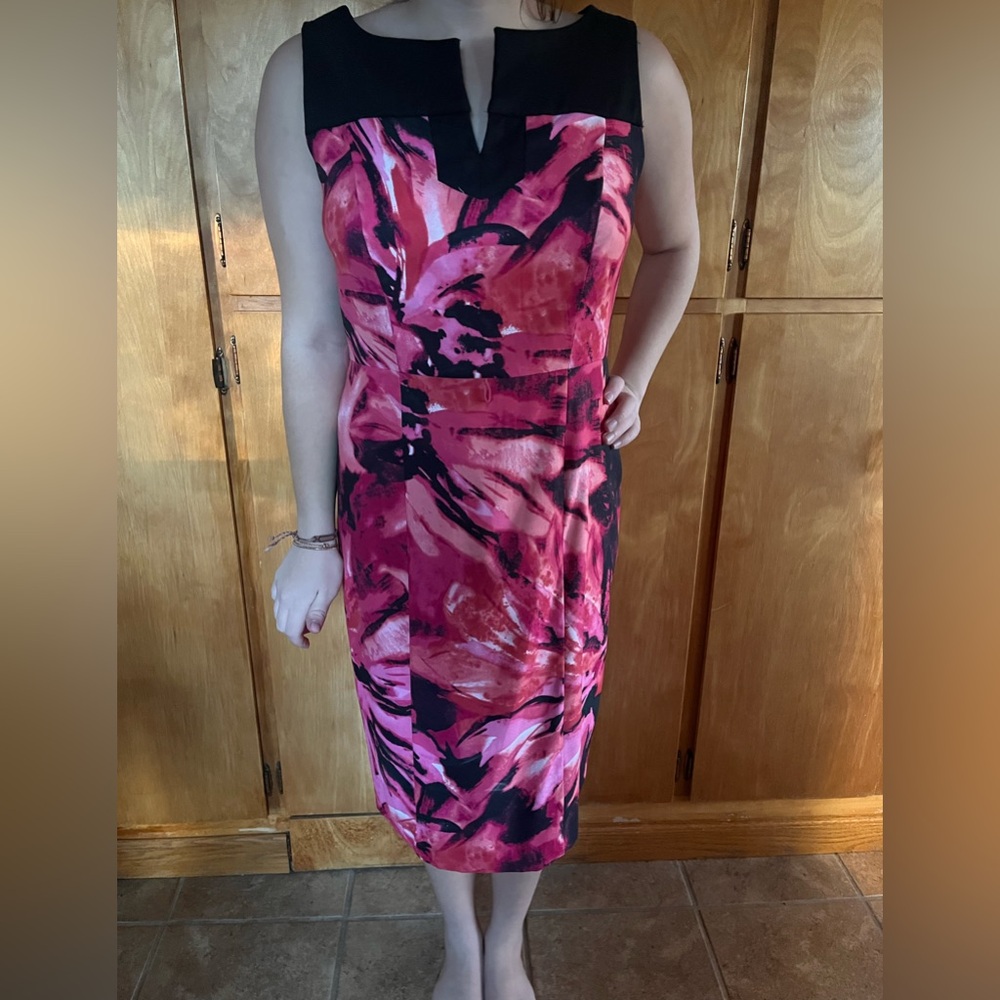 Women’s lot of 4 sheath dresses—excellent condition!